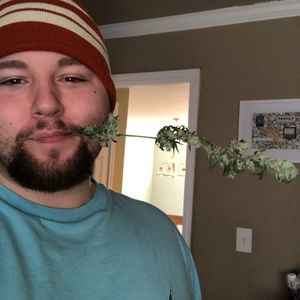 Meet your Posher, Devin